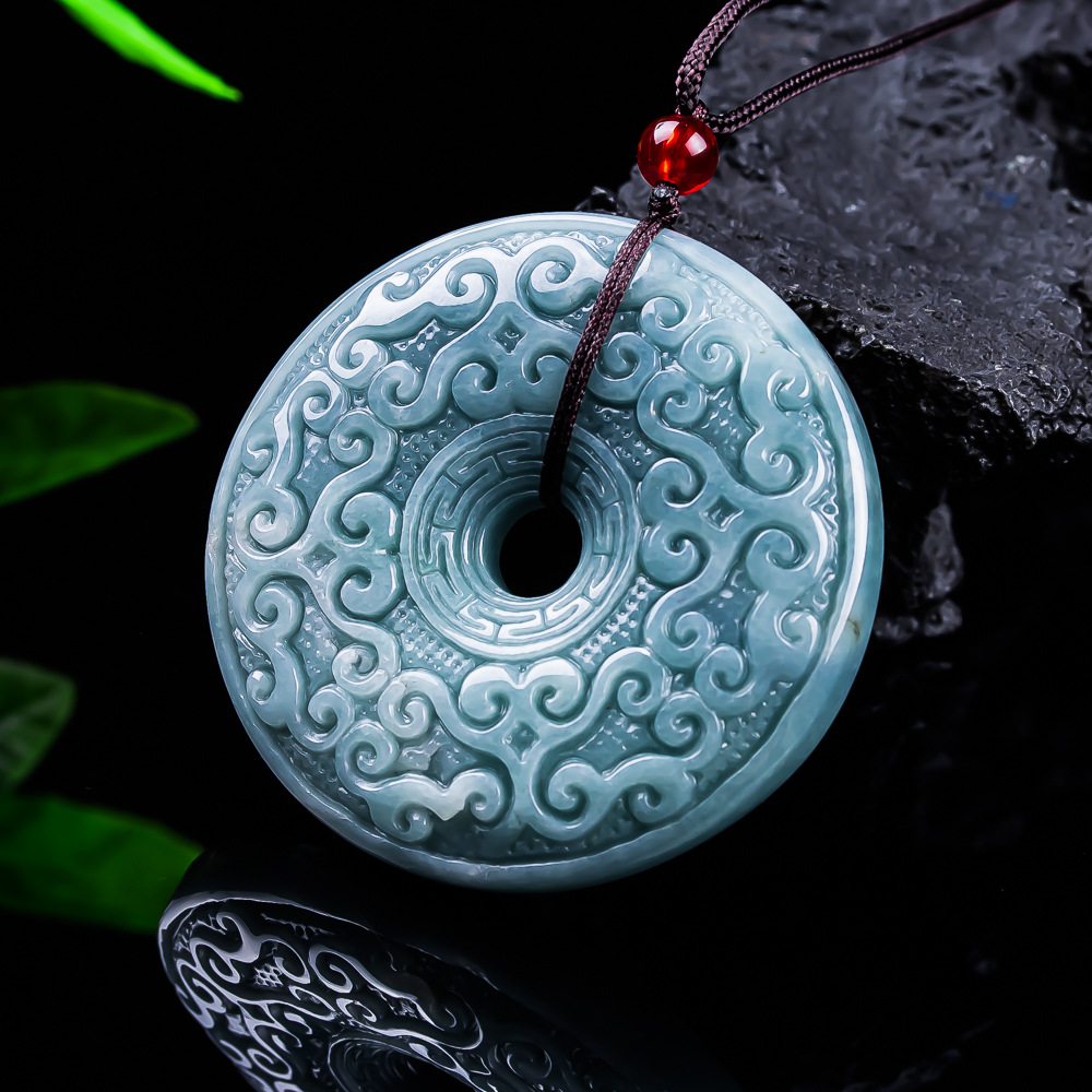 Jewelry & Watches Spółka Z Ograniczoną Odpowiedzialnością - Natural Burmese Jadeite Flower Pendant Necklace