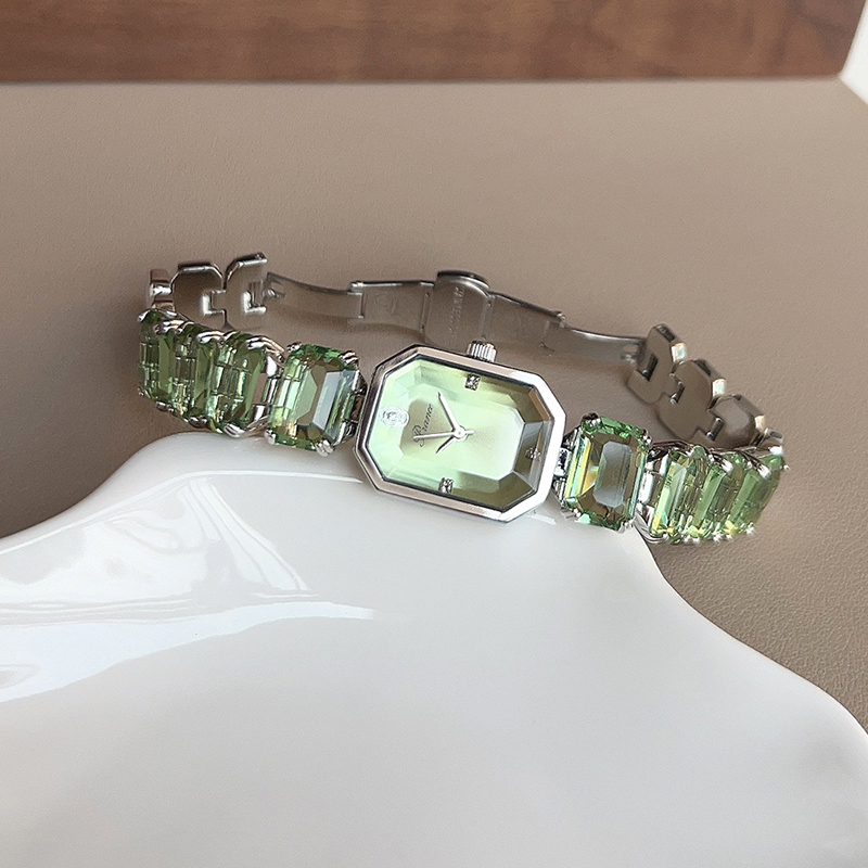 UTHAI Women Watches for Girls  - Jewelry Diamond Watches recension och pris