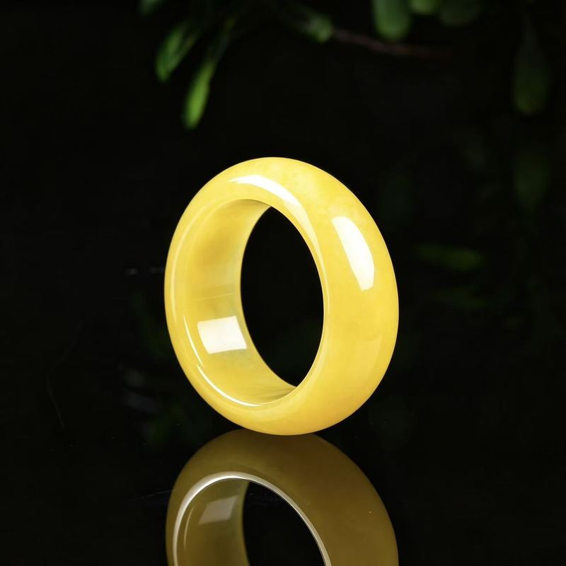 Genuine A-grade jadeite ring w - Jewelry & Watches Spółka Z Ograniczoną Odpowiedzialnością recension och pris