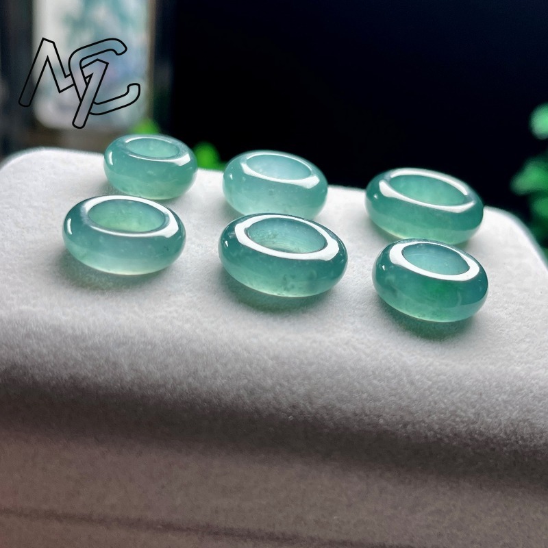 Natural Emerald Blue Water Luc - Jewelry & Watches Spółka Z Ograniczoną Odpowiedzialnością recension och pris